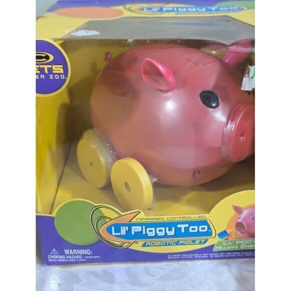 Lil' Piggy Too Robotic Piglet Infrared Controlled PETS CYBER ZOO‎ - NEW 2001